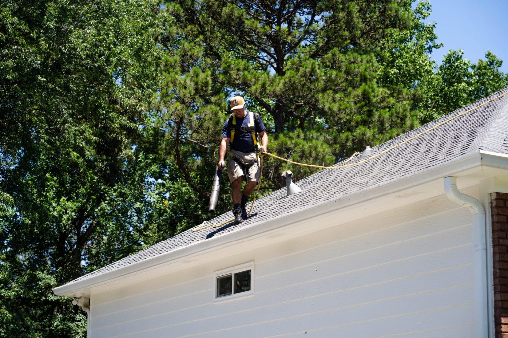 Measuring the roof edge before the install